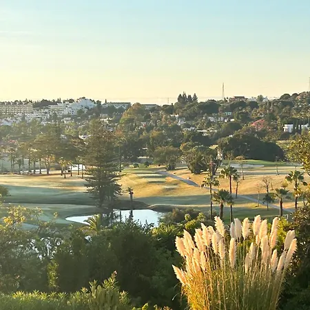 Апартаменты Luxe Del Golf - Brisas *
