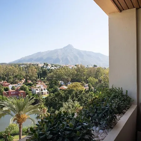 Apartamento Luxe Del Golf - Brisas